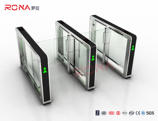 Beli Metal Security Swing Gate Turnstile Anti - Clamp 550-1000mm Handicap Dengan Membaca Kartu online manufacture