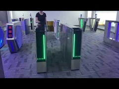 Proyek Universitas Pintu Penghalang Flap  Akrilik PU 0.6S SUS304 Gerbang Putar Datar