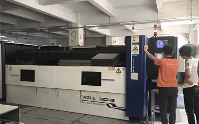 Blog perusahaan terbaru tentang Meningkatkan Manajemen Aliran Pengunjung dan Staf di Bangunan Perusahaan Melalui Gerbang Akses RFID