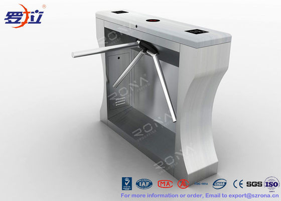 Aman Masuk Kontrol Tripod Turnstile Mekanisme 550mm Passage Lebar Satu Tahun Garansi